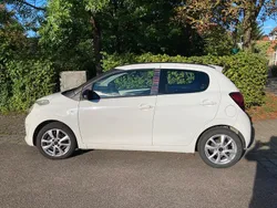 Weiß Gebraucht 2015 Citroën C1 Feel Kleinwagen | 7.550 € (Etwas zu teuer)