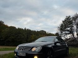 Schwarz Gebraucht 2008 Mercedes CLK220 Coupé | 5.000 €