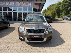 Braun Gebraucht 2011 Skoda Yeti Experience SUV | 10.990 € (Teuer)