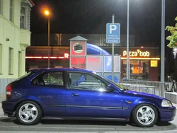 Blau Gebraucht 1998 Honda Civic Kleinwagen | 22.000 €
