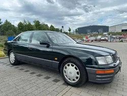 Grün Gebraucht 1996 Lexus LS400 Limousine | 9.999 €