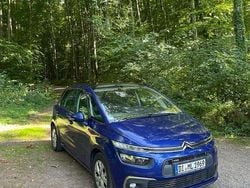Blau Gebraucht 2017 Citroën C4 Picasso PureTech Van / Kleinbus | 11.900 € (Teuer)