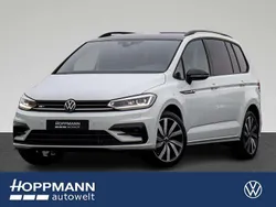Pure white / schwarz Neu 2025 VW Touran Highline Van / Kleinbus | 54.290 €