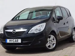 Schwarz Gebraucht 2012 Opel Meriva Van / Kleinbus | 5.499 € (Fairer Preis)