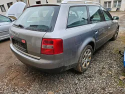 Grau Gebraucht 2003 Audi A6 Kombi | 1.790 € (Guter Preis)