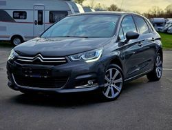 Platinumgrau metallic (metallic) Gebraucht 2017 Citroën C4 Shine Limousine | 14.444 €
