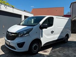 Gebraucht 2014 Opel Vivaro Van / Kleinbus | 7.400 € (Etwas zu teuer)