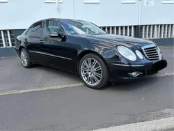 Schwarz Gebraucht 2008 Mercedes E320 Avantgarde Limousine | 4.600 € (Fairer Preis)