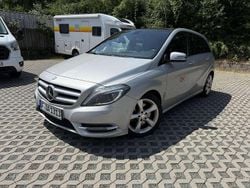 Gebraucht 2014 Mercedes B220 Van / Kleinbus | 6.800 € (Etwas zu teuer)
