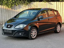 Schwarz Gebraucht 2011 Seat Altea XL Van / Kleinbus | 2.990 € (Teuer)