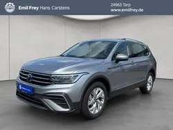 Silber Gebraucht 2024 VW Tiguan Allspace Life SUV | 33.980 € (Superpreis)