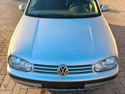Grau Gebraucht 2001 VW Golf IV Kleinwagen | 2.900 € (Fairer Preis)