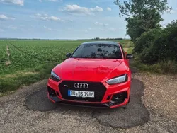 Rot Gebraucht 2018 Audi RS5 Ambiente Coupé | 50.999 € (Etwas zu teuer)