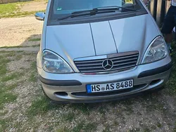 Silber Gebraucht 2003 Mercedes A170 Classic Van / Kleinbus | 1.200 € (Fairer Preis)