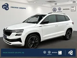 Moonweiss metallic Gebraucht 2023 Skoda Karoq SportLine SUV | 35.890 € (Etwas zu teuer)