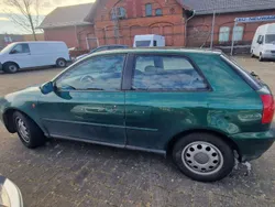 Grün Gebraucht 1997 Audi A3 Ambition Limousine | 490 € (Guter Preis)