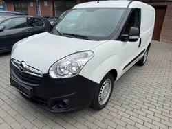 Weiß Gebraucht 2019 Opel Combo Van / Kleinbus | 8.888 €