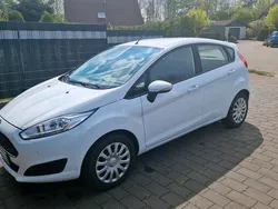 Weiß Gebraucht 2017 Ford Fiesta Trend Kleinwagen | 9.950 € (Fairer Preis)