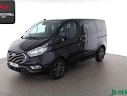 Schwarz Gebraucht 2021 Ford Tourneo Custom Titanium Van / Kleinbus | 34.880 € (Fairer Preis)