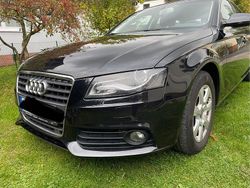 Schwarz Gebraucht 2011 Audi A4 Attraction Kombi | 7.790 € (Fairer Preis)