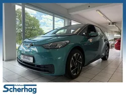 Blau (makenatürkis metallic) Gebraucht 2022 VW ID.3 Pro Performance Kleinwagen | 23.970 € (Fairer Preis)