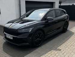 Schwarz Gebraucht 2022 Skoda Enyaq iV Loft SUV | 25.000 € (Guter Preis)