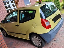 Gelb Gebraucht 2008 Citroën C2 Comfort Kleinwagen | 1.149 € (Fairer Preis)