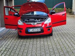 Rot Gebraucht 2009 Hyundai i10 Kleinwagen | 2.850 € (Etwas zu teuer)