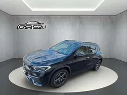 Kosmosschwarz Gebraucht 2021 Mercedes GLA250 AMG line SUV | 37.980 € (Teuer)