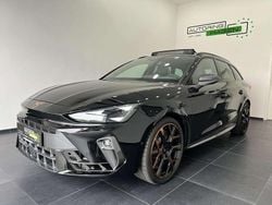 Schwarz (midnight schwarz) Neu 2025 Cupra Leon Kombi | 46.885 € (Etwas zu teuer)