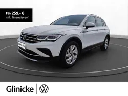 Weiß Gebraucht 2024 VW Tiguan Elegance SUV | 33.330 € (Superpreis)