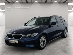 Blau Gebraucht 2021 BMW 318 Kombi | 26.900 € (Fairer Preis)