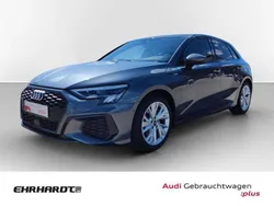 Grau Gebraucht 2024 Audi A3 Sportback S-Line Limousine | 34.490 € (Guter Preis)