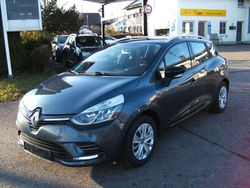 Grau Gebraucht 2018 Renault Clio IV LIMITED Limousine | 7.950 € (Fairer Preis)