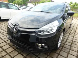 Schwarz Gebraucht 2020 Renault Clio V LIMITED Limousine | 11.590 € (Fairer Preis)