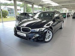 Schwarz Gebraucht 2024 BMW 318 Shadowline Limousine | 28.390 € (Guter Preis)