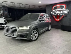 Grau Gebraucht 2017 Audi SQ7 Sport SUV | 34.000 € (Guter Preis)