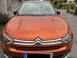 Orange Gebraucht 2021 Citroën C4 PureTech Limousine | 19.995 € (Etwas zu teuer)