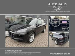 Chromitschwarzmetallic Gebraucht 2024 Porsche Cayenne SUV | 80.880 € (Superpreis)