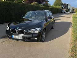 Schwarz Gebraucht 2011 BMW 118 Sport Line Kleinwagen | 7.900 € (Fairer Preis)
