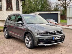 Grau Gebraucht 2019 VW Tiguan Highline SUV | 16.900 €