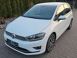 Weiß Gebraucht 2016 VW Golf VII Allstar Limousine | 12.460 € (Superpreis)