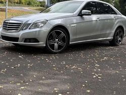 Silber Gebraucht 2010 Mercedes E200 Limousine | 7.500 € (Guter Preis)