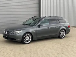 Grau Gebraucht 2006 BMW 530 M Sport Kombi | 4.790 € (Fairer Preis)