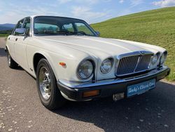Weiß Gebraucht 1986 Jaguar XJ6 Sovereign Limousine | 5.900 €