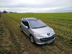 Silber Gebraucht 2008 Peugeot 207 Kombi | 2.100 € (Fairer Preis)
