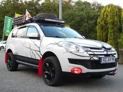 Weiß Gebraucht 2012 Citroën C-Crosser SUV | 14.989 €