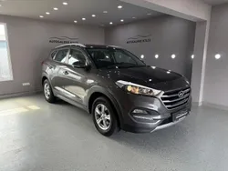 Braun Gebraucht 2016 Hyundai Tucson Trend SUV | 17.951 € (Fairer Preis)