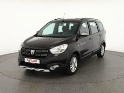 Schwarz Gebraucht 2022 Dacia Lodgy Stepway Van / Kleinbus | 18.990 € (Teuer)