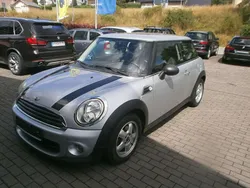 Pure silver metallic Gebraucht 2011 Mini ONE Kleinwagen | 3.900 € (Guter Preis)